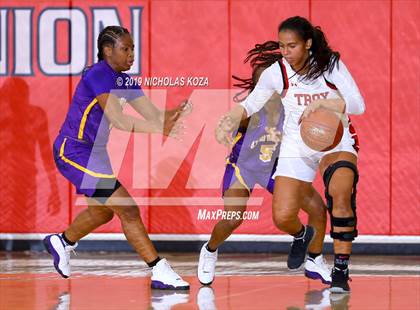 Thumbnail 1 in Lynwood vs. Troy (Battle at the Beach) photogallery.