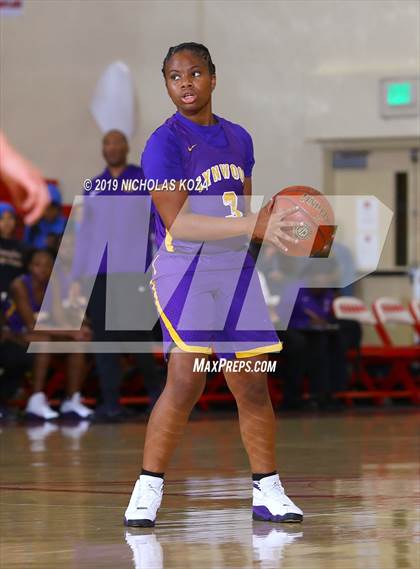 Thumbnail 1 in Lynwood vs. Troy (Battle at the Beach) photogallery.