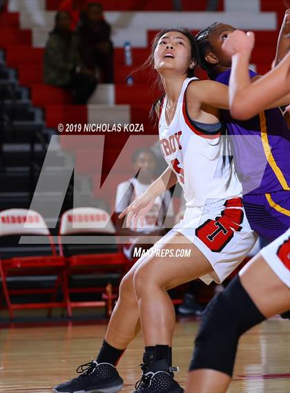 Thumbnail 3 in Lynwood vs. Troy (Battle at the Beach) photogallery.