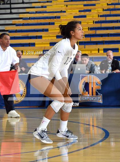 Thumbnail 3 in Menlo School @ Point Loma (CIF State D4 Final) photogallery.