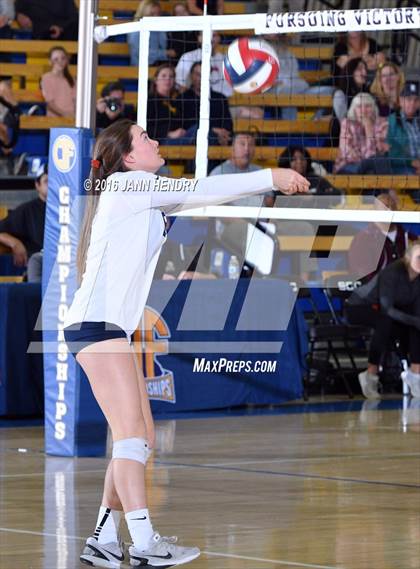 Thumbnail 3 in Menlo School @ Point Loma (CIF State D4 Final) photogallery.