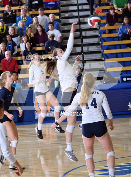 Thumbnail 3 in Menlo School @ Point Loma (CIF State D4 Final) photogallery.