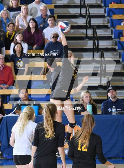 Thumbnail 3 in Menlo School @ Point Loma (CIF State D4 Final) photogallery.