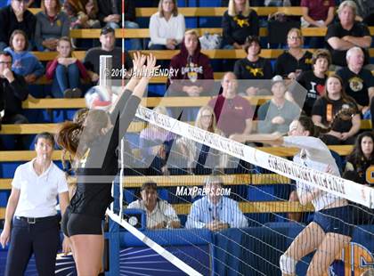 Thumbnail 3 in Menlo School @ Point Loma (CIF State D4 Final) photogallery.