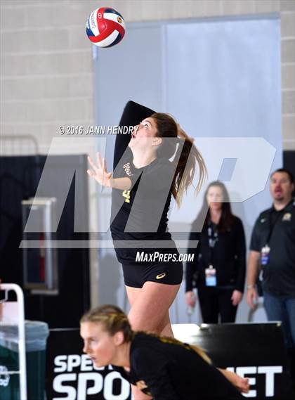 Thumbnail 3 in Menlo School @ Point Loma (CIF State D4 Final) photogallery.