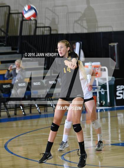 Thumbnail 3 in Menlo School @ Point Loma (CIF State D4 Final) photogallery.