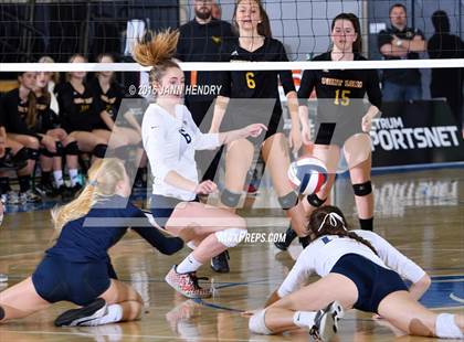 Thumbnail 1 in Menlo School @ Point Loma (CIF State D4 Final) photogallery.