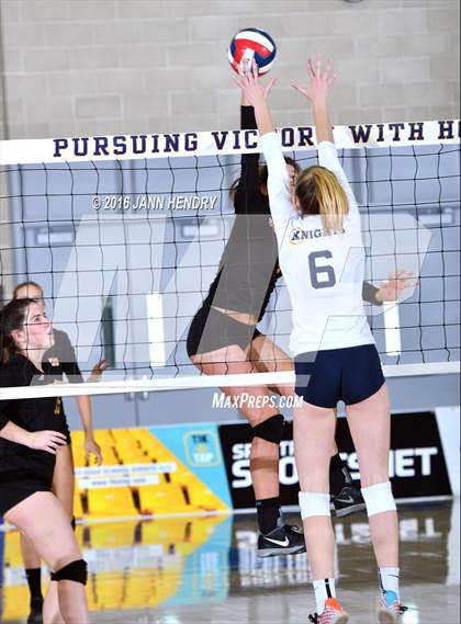 Thumbnail 1 in Menlo School @ Point Loma (CIF State D4 Final) photogallery.