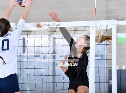 Thumbnail 2 in Menlo School @ Point Loma (CIF State D4 Final) photogallery.