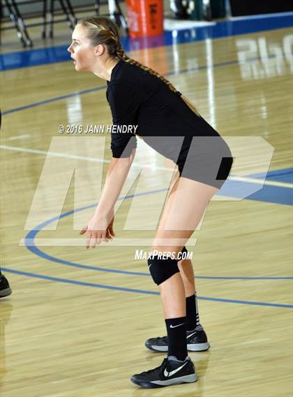 Thumbnail 2 in Menlo School @ Point Loma (CIF State D4 Final) photogallery.