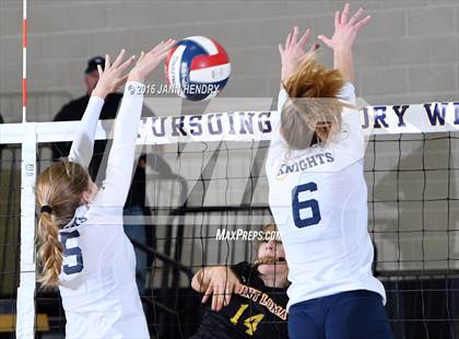 Thumbnail 1 in Menlo School @ Point Loma (CIF State D4 Final) photogallery.