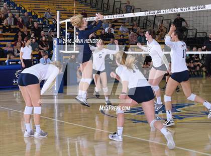 Thumbnail 1 in Menlo School @ Point Loma (CIF State D4 Final) photogallery.