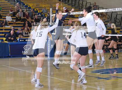 Thumbnail 2 in Menlo School @ Point Loma (CIF State D4 Final) photogallery.