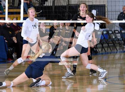 Thumbnail 3 in Menlo School @ Point Loma (CIF State D4 Final) photogallery.