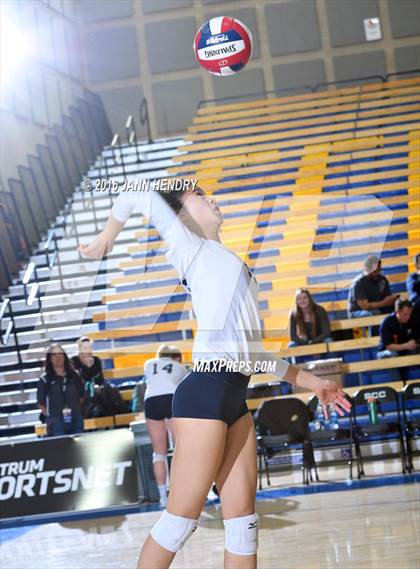 Thumbnail 1 in Menlo School @ Point Loma (CIF State D4 Final) photogallery.