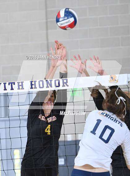 Thumbnail 1 in Menlo School @ Point Loma (CIF State D4 Final) photogallery.
