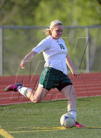 Thumbnail 3 in Olathe East vs. South photogallery.