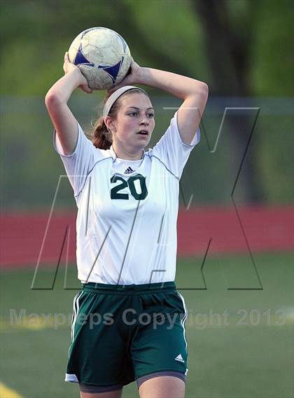 Thumbnail 2 in Olathe East vs. South photogallery.