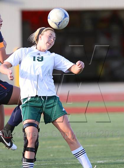 Thumbnail 2 in Olathe East vs. South photogallery.