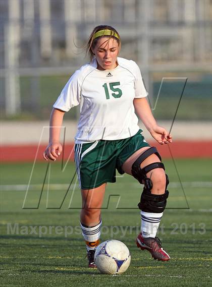 Thumbnail 2 in Olathe East vs. South photogallery.