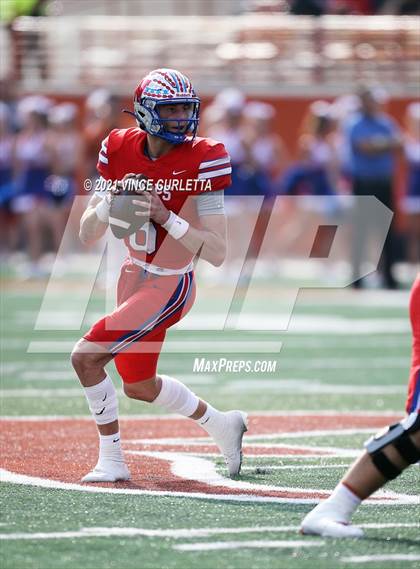 Thumbnail 3 in Westlake vs. Vandegrift (UIL 6A D2 Quarterfinal Playoff) photogallery.
