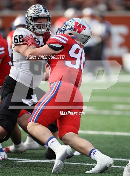 Thumbnail 3 in Westlake vs. Vandegrift (UIL 6A D2 Quarterfinal Playoff) photogallery.