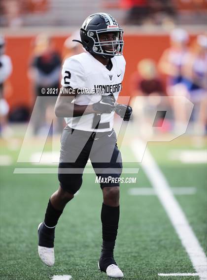 Thumbnail 3 in Westlake vs. Vandegrift (UIL 6A D2 Quarterfinal Playoff) photogallery.