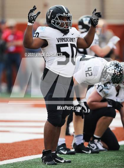 Thumbnail 2 in Westlake vs. Vandegrift (UIL 6A D2 Quarterfinal Playoff) photogallery.
