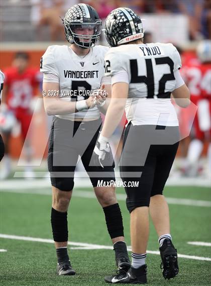 Thumbnail 1 in Westlake vs. Vandegrift (UIL 6A D2 Quarterfinal Playoff) photogallery.