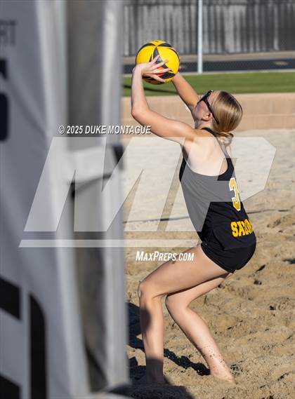 Thumbnail 2 in Fountain Hills vs Saguaro (AIA Pairs D-II Semifinals) photogallery.