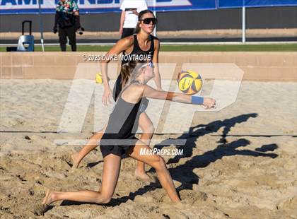 Thumbnail 3 in Fountain Hills vs Saguaro (AIA Pairs D-II Semifinals) photogallery.