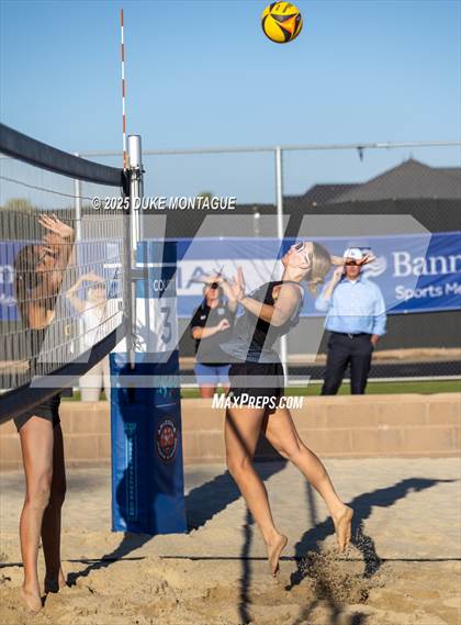 Thumbnail 2 in Fountain Hills vs Saguaro (AIA Pairs D-II Semifinals) photogallery.