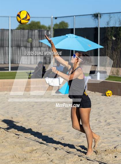 Thumbnail 1 in Fountain Hills vs Saguaro (AIA Pairs D-II Semifinals) photogallery.