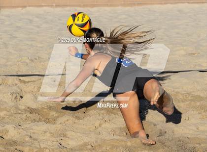 Thumbnail 3 in Fountain Hills vs Saguaro (AIA Pairs D-II Semifinals) photogallery.