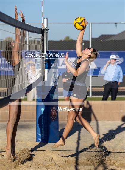 Thumbnail 3 in Fountain Hills vs Saguaro (AIA Pairs D-II Semifinals) photogallery.