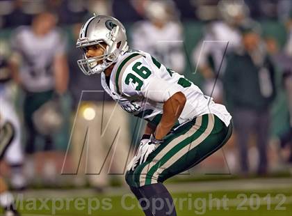 Thumbnail 1 in Folsom vs. De La Salle (CIF NorCal Regional Open Division Final) photogallery.