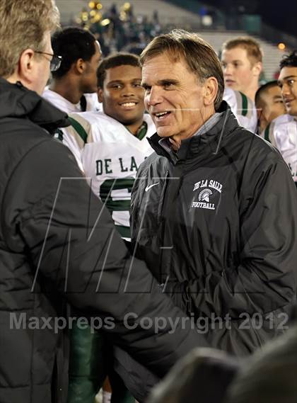 Thumbnail 3 in Folsom vs. De La Salle (CIF NorCal Regional Open Division Final) photogallery.
