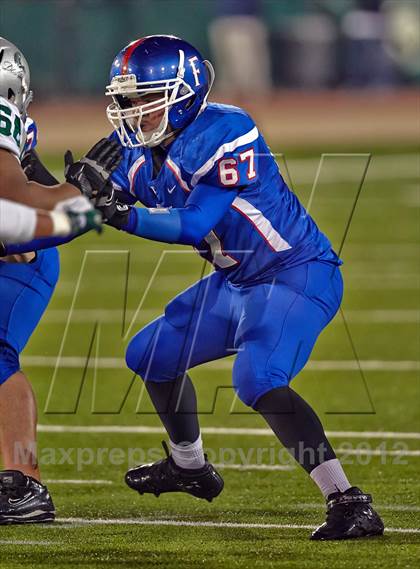 Thumbnail 3 in Folsom vs. De La Salle (CIF NorCal Regional Open Division Final) photogallery.