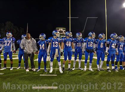 Thumbnail 3 in Folsom vs. De La Salle (CIF NorCal Regional Open Division Final) photogallery.