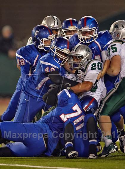 Thumbnail 1 in Folsom vs. De La Salle (CIF NorCal Regional Open Division Final) photogallery.