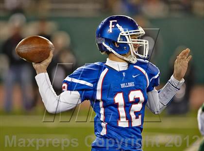 Thumbnail 2 in Folsom vs. De La Salle (CIF NorCal Regional Open Division Final) photogallery.