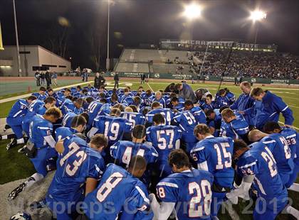 Thumbnail 1 in Folsom vs. De La Salle (CIF NorCal Regional Open Division Final) photogallery.