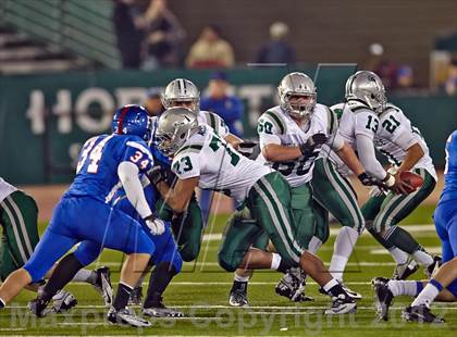 Thumbnail 3 in Folsom vs. De La Salle (CIF NorCal Regional Open Division Final) photogallery.