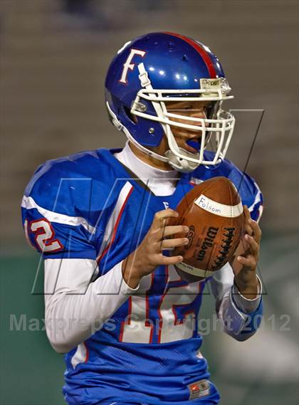 Thumbnail 2 in Folsom vs. De La Salle (CIF NorCal Regional Open Division Final) photogallery.