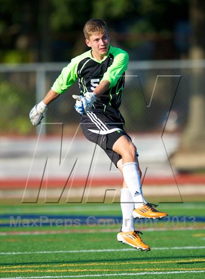 Thumbnail 3 in Smithtown East @ Smithtown West photogallery.