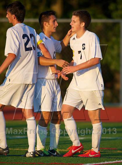 Thumbnail 3 in Smithtown East @ Smithtown West photogallery.