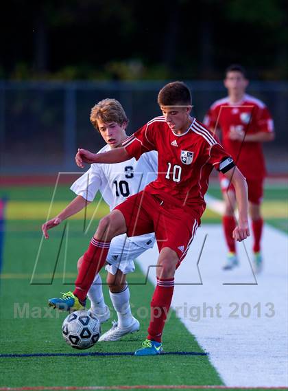 Thumbnail 3 in Smithtown East @ Smithtown West photogallery.