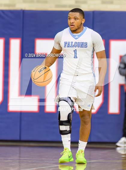 Thumbnail 2 in Carson vs West Rowan (Sam Moir Christmas Tournament) photogallery.