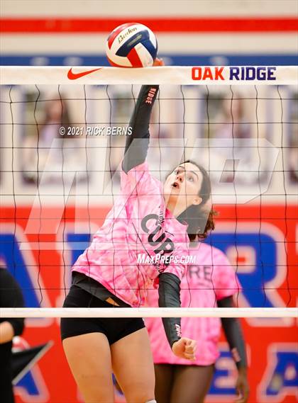 Thumbnail 3 in College Park @ Oak Ridge photogallery.