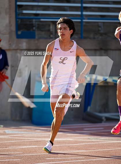 Thumbnail 2 in West Texas Relays photogallery.